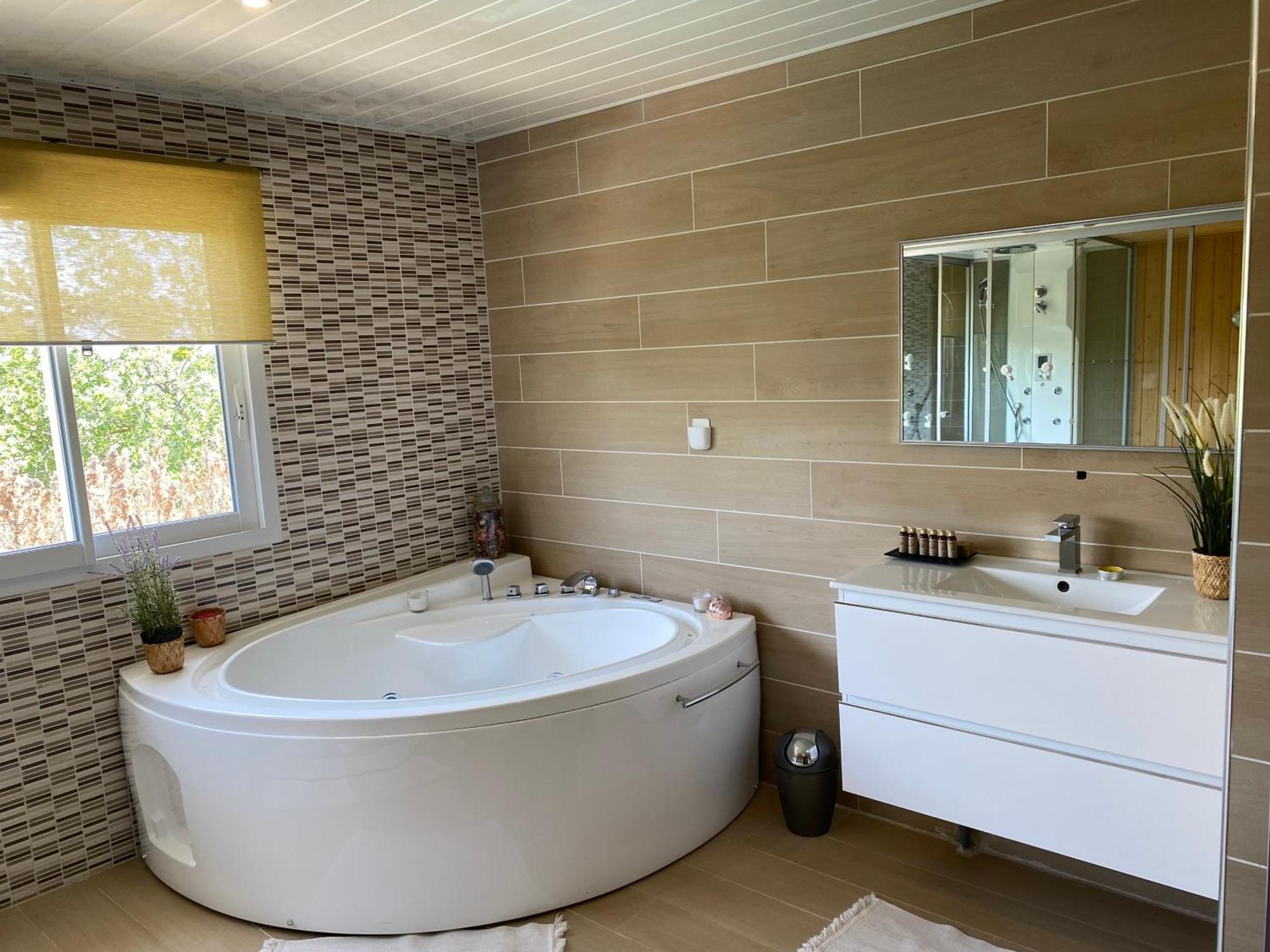 Magnifique Villa Avec Piscine, Sauna Et Hammam La Crau Bagian luar foto